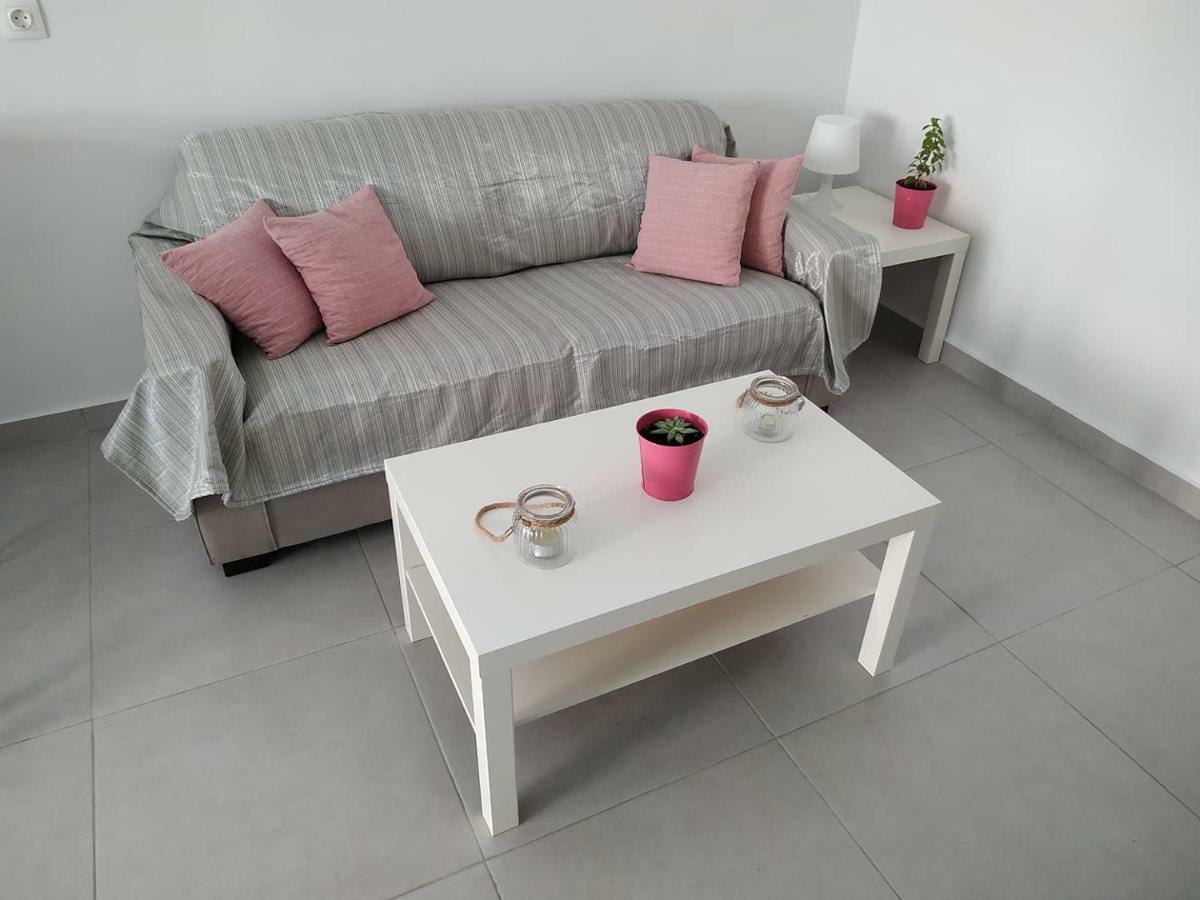 Finiki Seaside Apartment Экстерьер фото